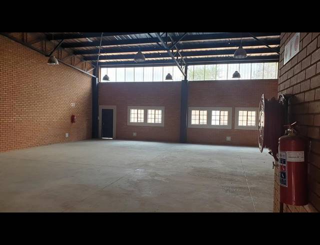 INDUSTRIAL PROPERTY TO RENT IN N4 GATEWAY INDUSTRIAL PARK